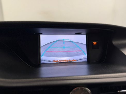 Used 2013 Lexus ES 350 w/ Luxury Pkg FWD image 58