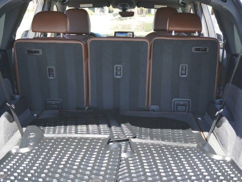 Used 2017 Audi Q7 3.0T Premium Plus image 36