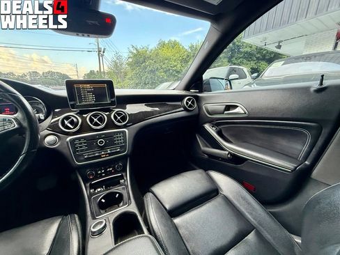 Used 2016 Mercedes-Benz CLA 250 4MATIC image 19