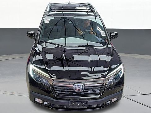 Used 2018 Honda Ridgeline Black Edition image 2