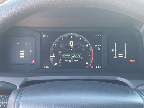Certified 2025 Toyota Tacoma SR5 AWD/4WD image 12