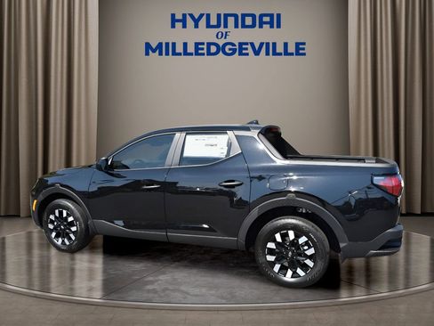 New 2026 Hyundai Santa Cruz SE image 2