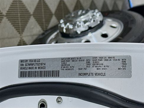 New 2026 RAM 5500 Tradesman w/ Chrome Appearance Group image 18