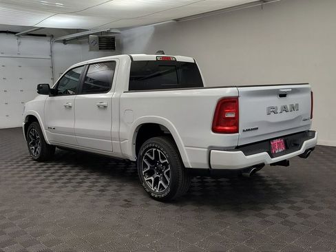 Used 2026 RAM 1500 Laramie AWD/4WD image 3