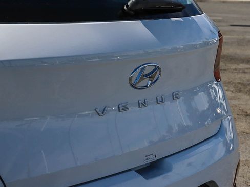 New 2026 Hyundai Venue SEL FWD image 10
