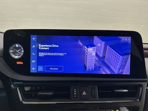 Certified 2025 Lexus ES 350 w/ Technology Package FWD image 24