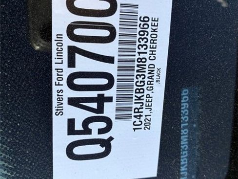 Used 2021 Jeep Grand Cherokee L Limited w/ MOPAR Finishing Package image 34