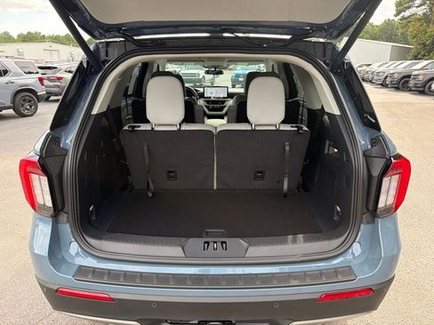 New 2026 Ford Explorer Active w/ Active Comfort Package RWD image 10