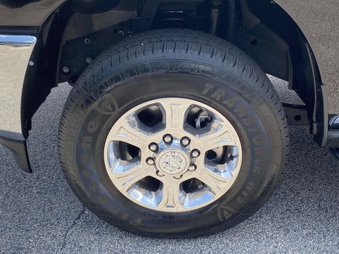 Used 2026 RAM 2500 Big Horn AWD/4WD image 13