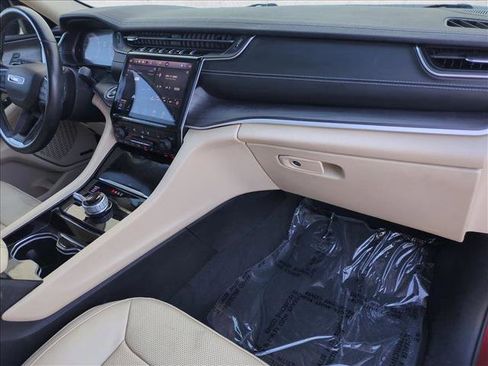 Used 2022 Jeep Grand Cherokee L Limited w/ Luxury Tech Group II image 25