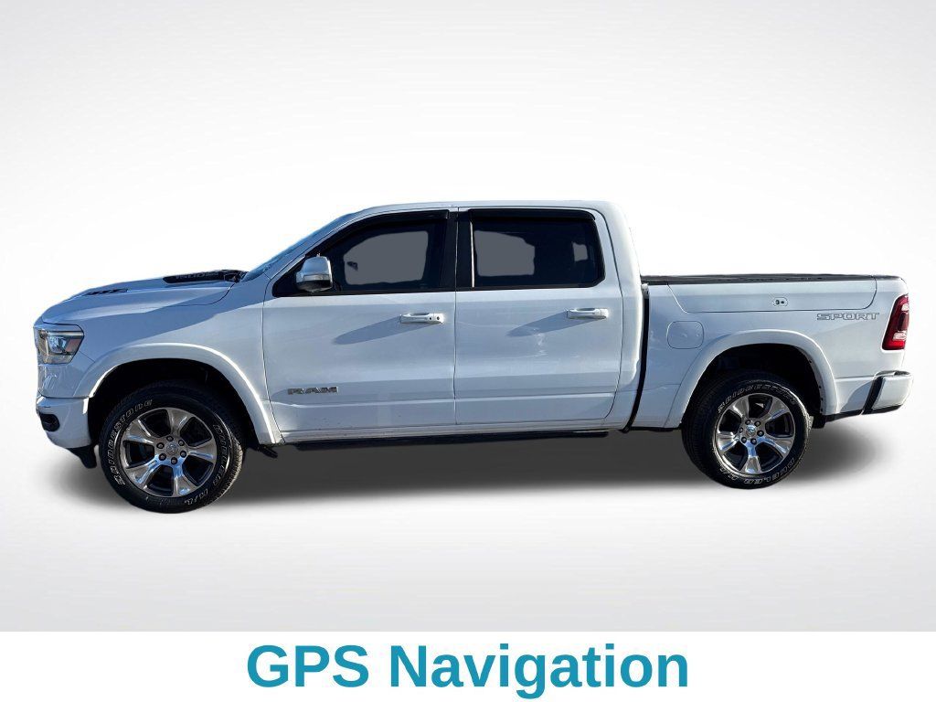 Used 2022 RAM 1500 Laramie AWD/4WD image 3