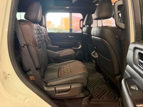 Used 2026 Nissan Armada Platinum AWD/4WD image 25