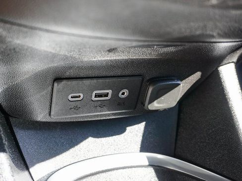 Used 2025 Chevrolet Malibu LT image 26