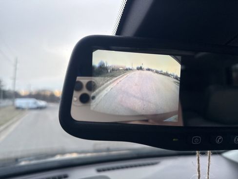 Used 2011 Cadillac SRX Luxury image 11