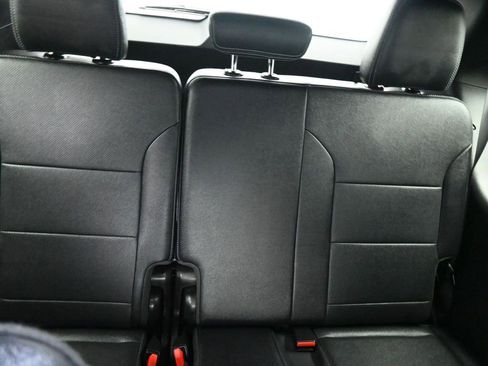 Used 2024 Chevrolet Traverse LT w/ Enhanced Driving Package image 15