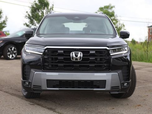 New 2026 Honda Pilot Elite image 2