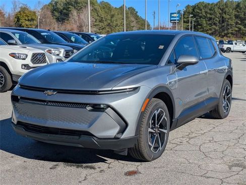 New 2026 Chevrolet Equinox EV LT image 5