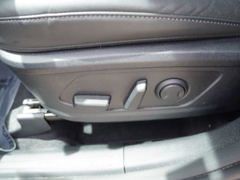 Certified 2024 Kia Sorento S w/ Panoramic Sunroof Package AWD/4WD image 24