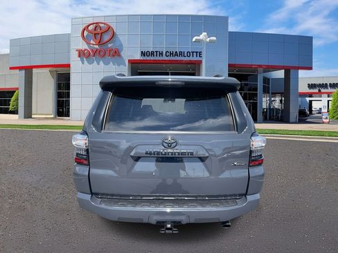 Used 2024 Toyota 4Runner SR5 Premium w/ Moonroof Package image 9