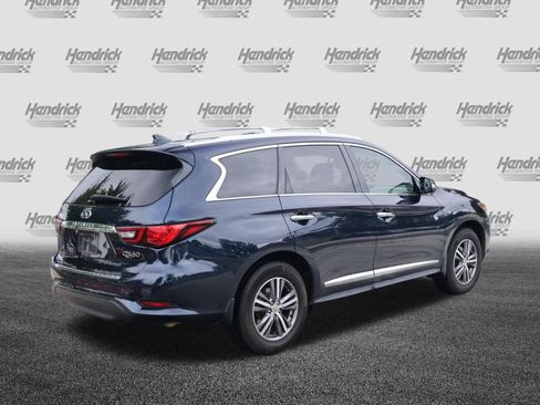 Used 2020 INFINITI QX60 Luxe w/ Essential Package FWD image 9