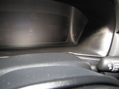 Certified 2025 Honda Accord SE image 4