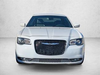 Used 2019 Chrysler 300 S video 2