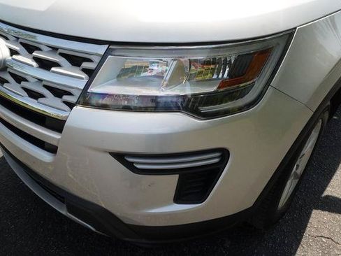 Used 2019 Ford Explorer XLT FWD image 33