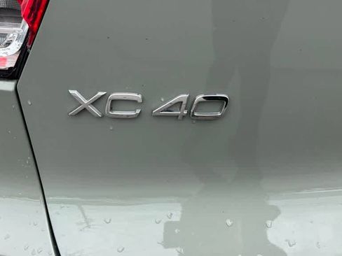Used 2023 Volvo XC40 B5 Plus w/ Driver Assist Package image 13