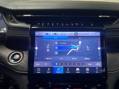 New 2025 Jeep Grand Cherokee L Limited w/ Black Appearance Package image 30