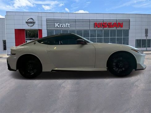 New 2024 Nissan Z NISMO w/ Floor Mat Package image 2