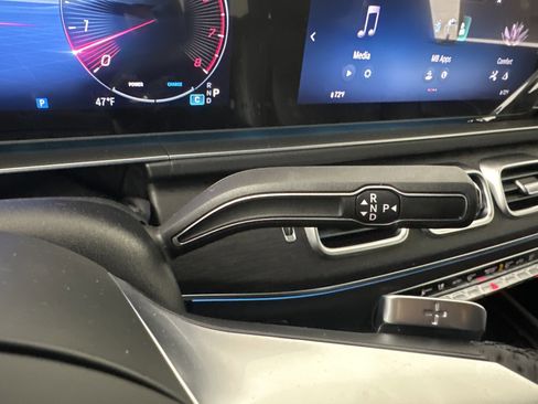 New 2026 Mercedes-Benz GLS 450 4MATIC image 22