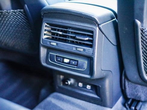 Used 2021 Audi Q7 2.0T Premium w/ Convenience Package image 31