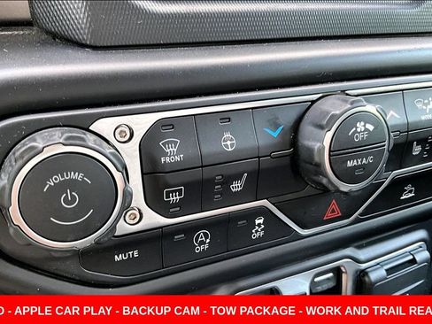 Used 2022 Jeep Gladiator Sport AWD/4WD image 16