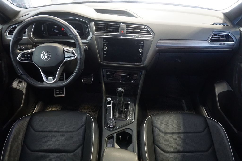 Used 2022 Volkswagen Tiguan SEL R-Line AWD/4WD image 27