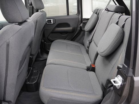 Certified 2025 Jeep Wrangler Sahara 4xe w/ Safety Group image 19