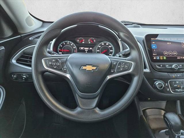 Used 2023 Chevrolet Malibu LS FWD image 14