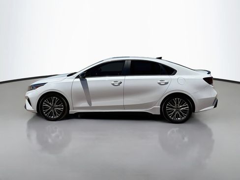 Used 2022 Kia Forte GT-Line w/ GT-Line Premium Package FWD image 4