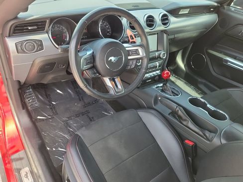 Used 2016 Ford Mustang GT Premium RWD image 10