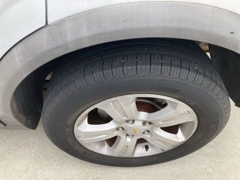 Used 2014 Chevrolet Captiva Sport LS image 6