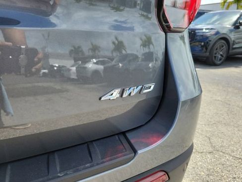 Used 2025 Ford Explorer ST-Line w/ ST-Line Street Pack image 5
