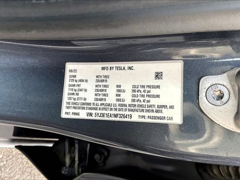 Used 2022 Tesla Model 3 Standard Range RWD image 15