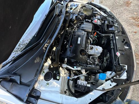 Used 2017 Honda Accord Sport image 99