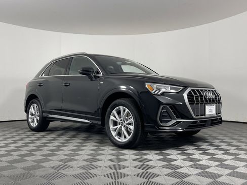 New 2025 Audi Q3 2.0T Premium image 19
