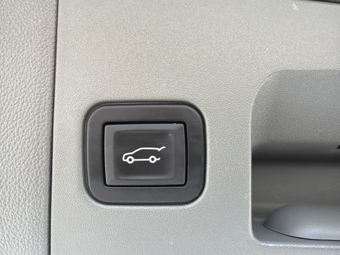 Used 2019 Cadillac XT5 Luxury AWD/4WD image 10