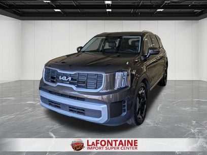 Certified 2025 Kia Telluride S