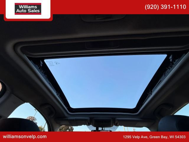 Used 2017 Subaru Forester 2.0XT Touring AWD/4WD image 2