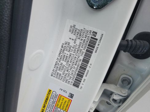 Used 2025 Honda Civic Sport image 33