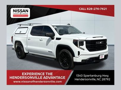 Used 2022 GMC Sierra 1500 Elevation w/ LPO, Elevation Black Package