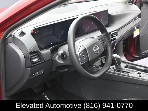 Used 2026 Nissan Sentra SV w/ Floor Mat Package FWD image 7