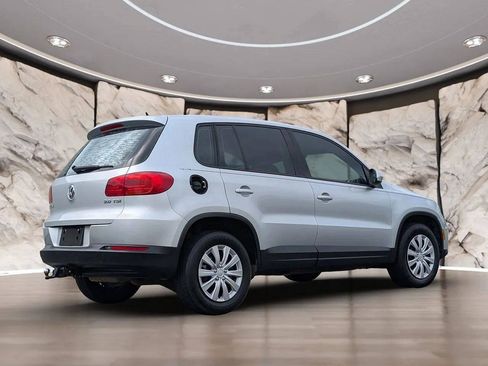 Used 2012 Volkswagen Tiguan S FWD image 12